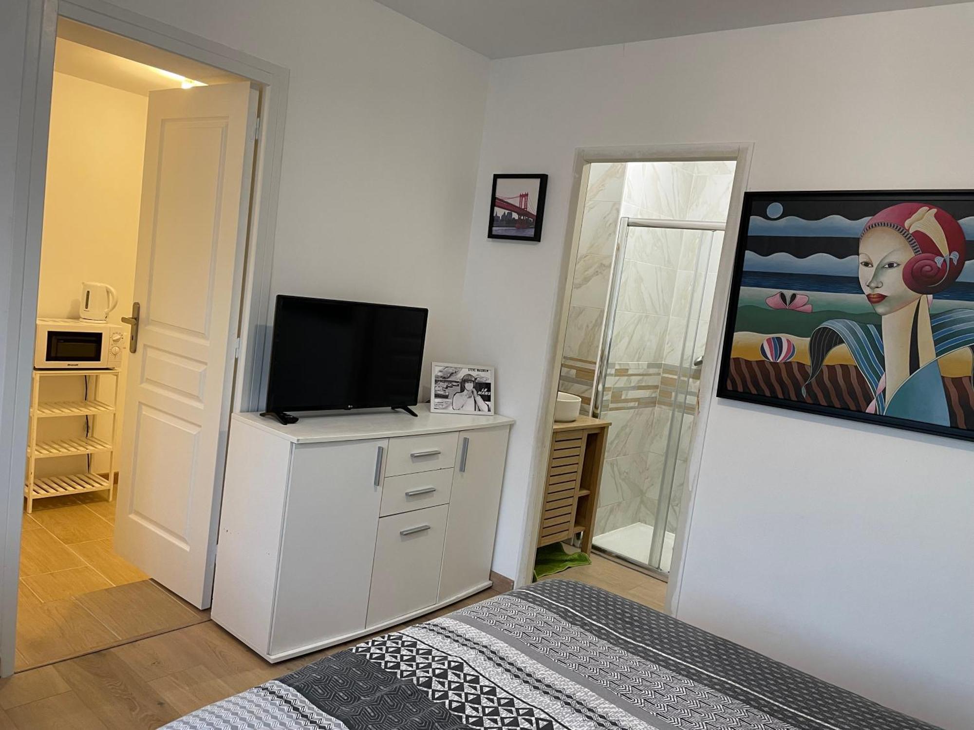 Cosy Studio, Lit Double Le Mans Luaran gambar
